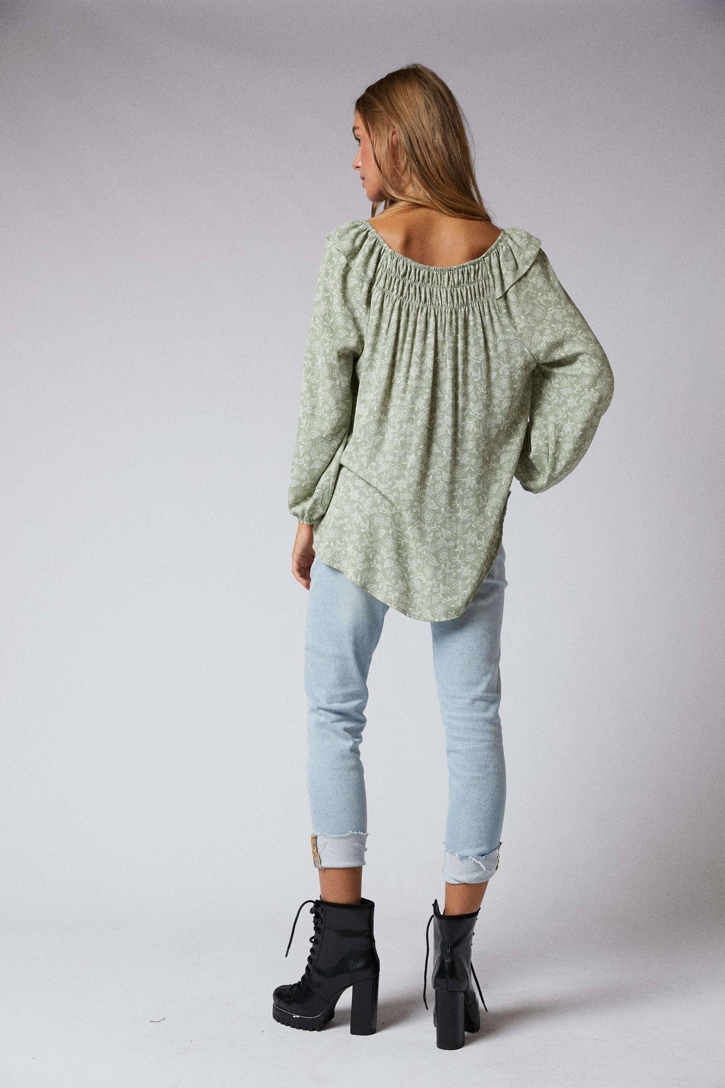 Sagebrush 3/4 Sleeves Ruffle Peasant Hi Low Top