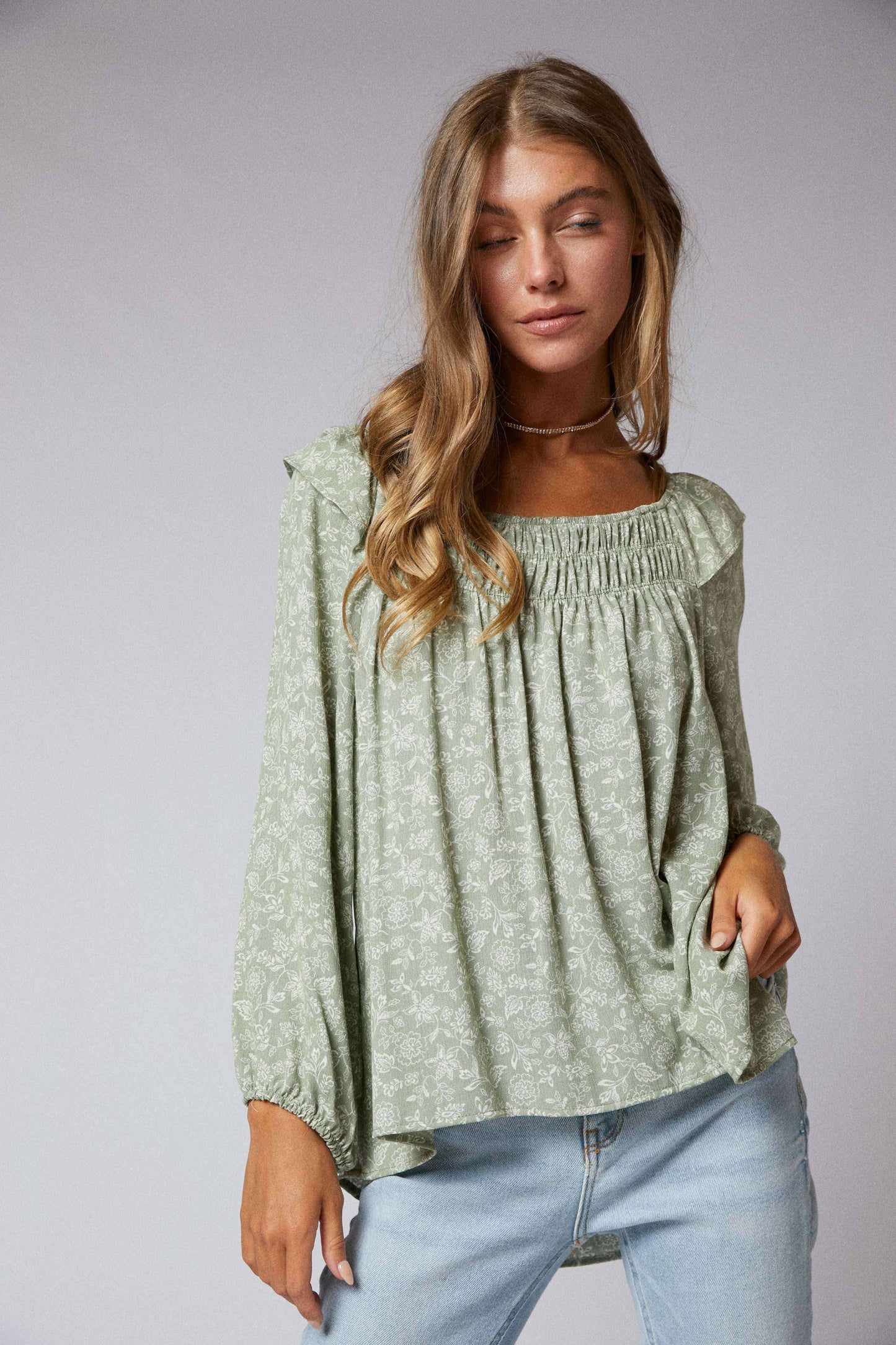 Sagebrush 3/4 Sleeves Ruffle Peasant Hi Low Top