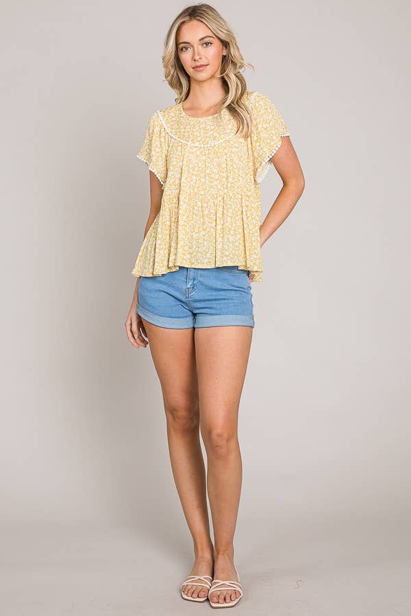 Ditsy Floral Flutter Sleeve Lace Trim Baby Doll Top: LT Gold/Off White