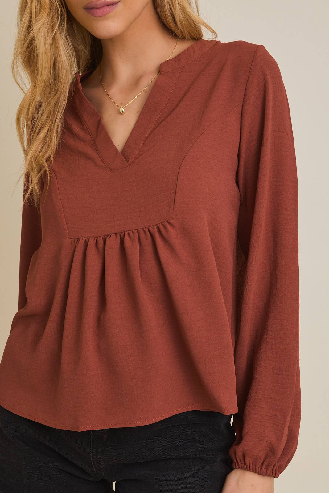 Odessa Long Sleeve V-Neck Top: Camel