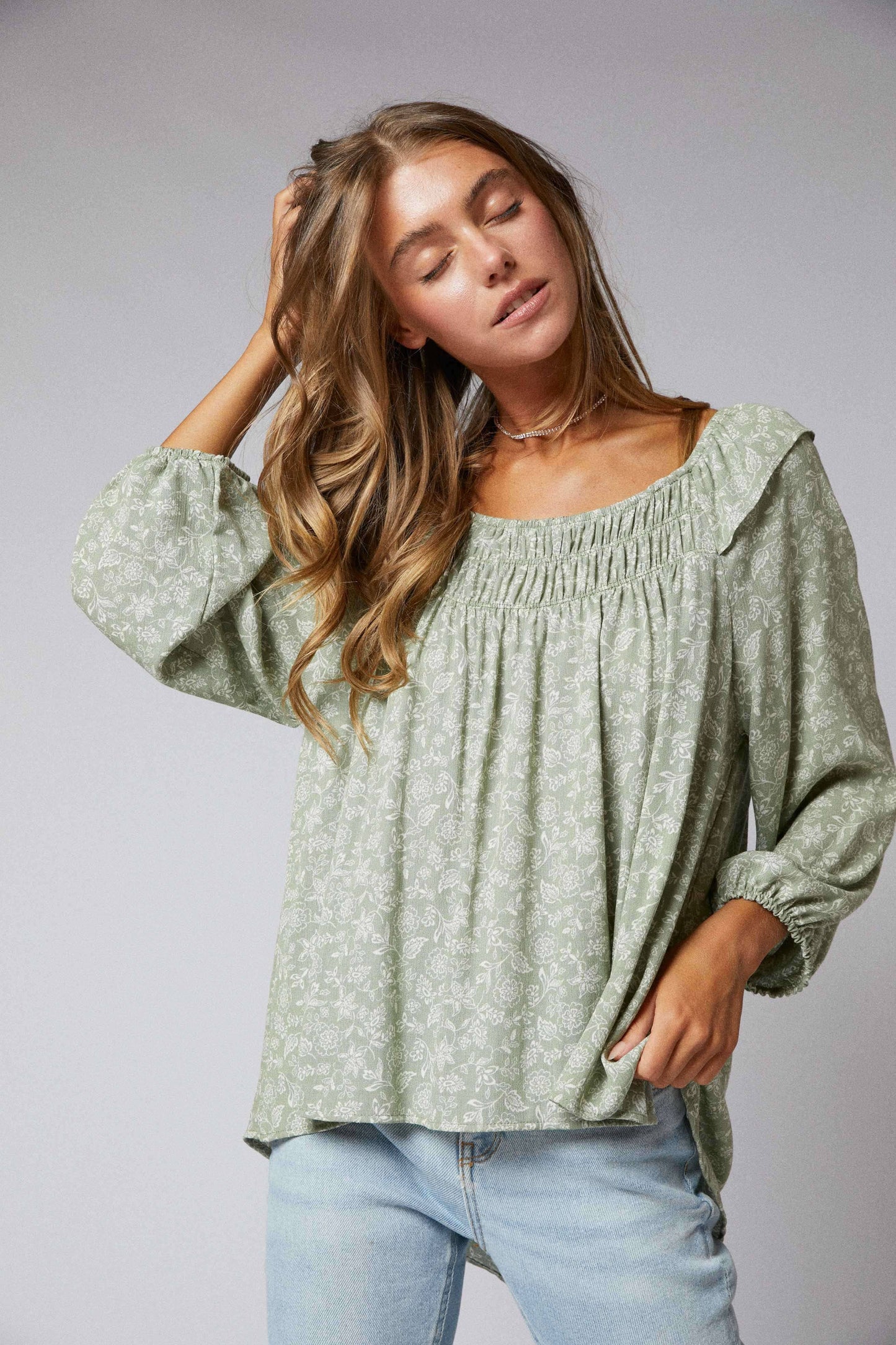 Sagebrush 3/4 Sleeves Ruffle Peasant Hi Low Top