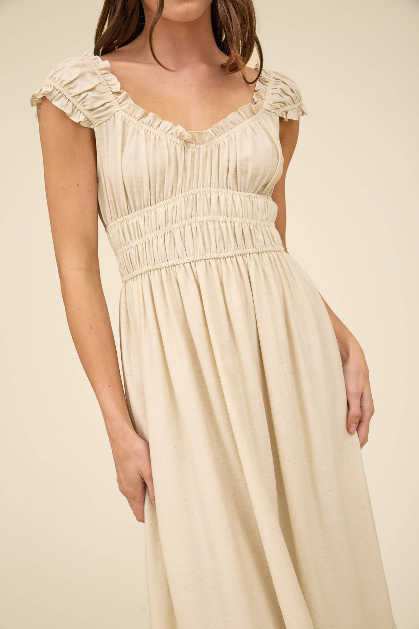Sally Sweetheart Shirred Midi Dress