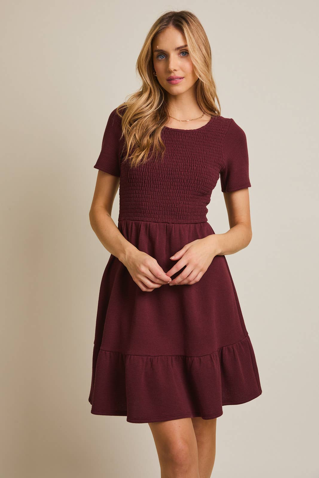 Brynn Round Neck Short Sleeve Mini Dress: Burgundy
