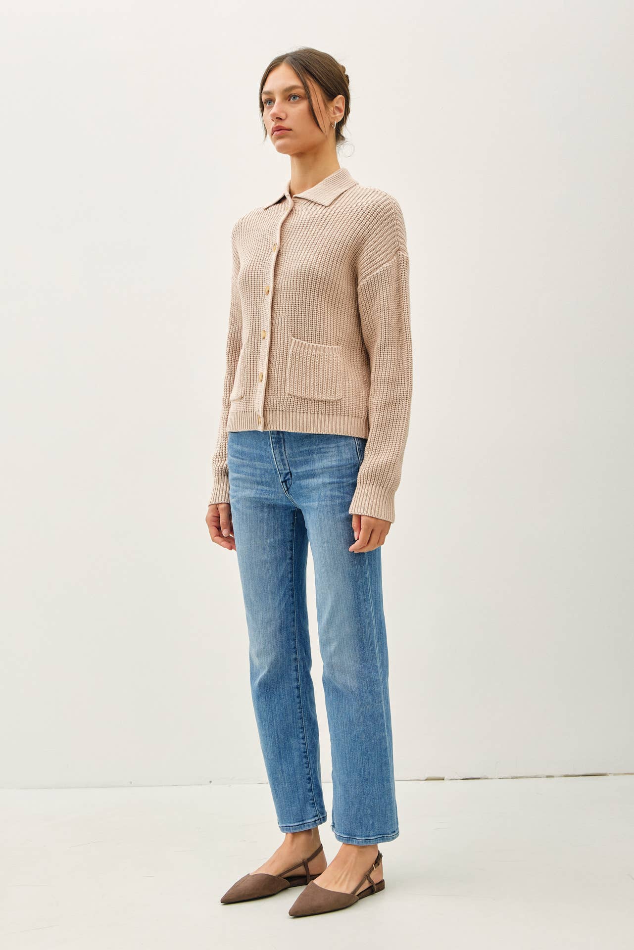 CHUNKY BUTTON UP COLLARED COTTON BLEND CARDIGAN: Taupe