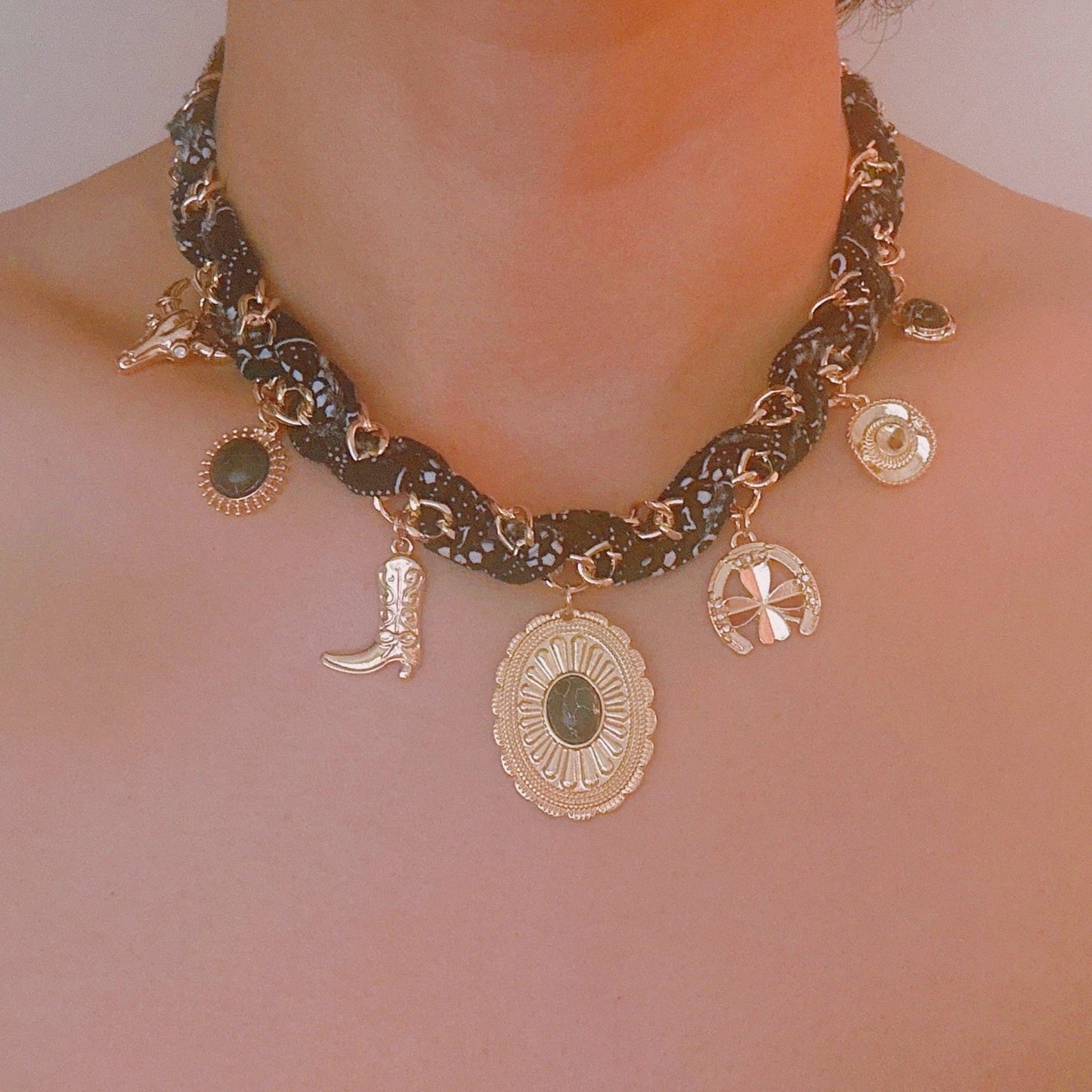Wild West Desert Charm Scarf Necklace: Black