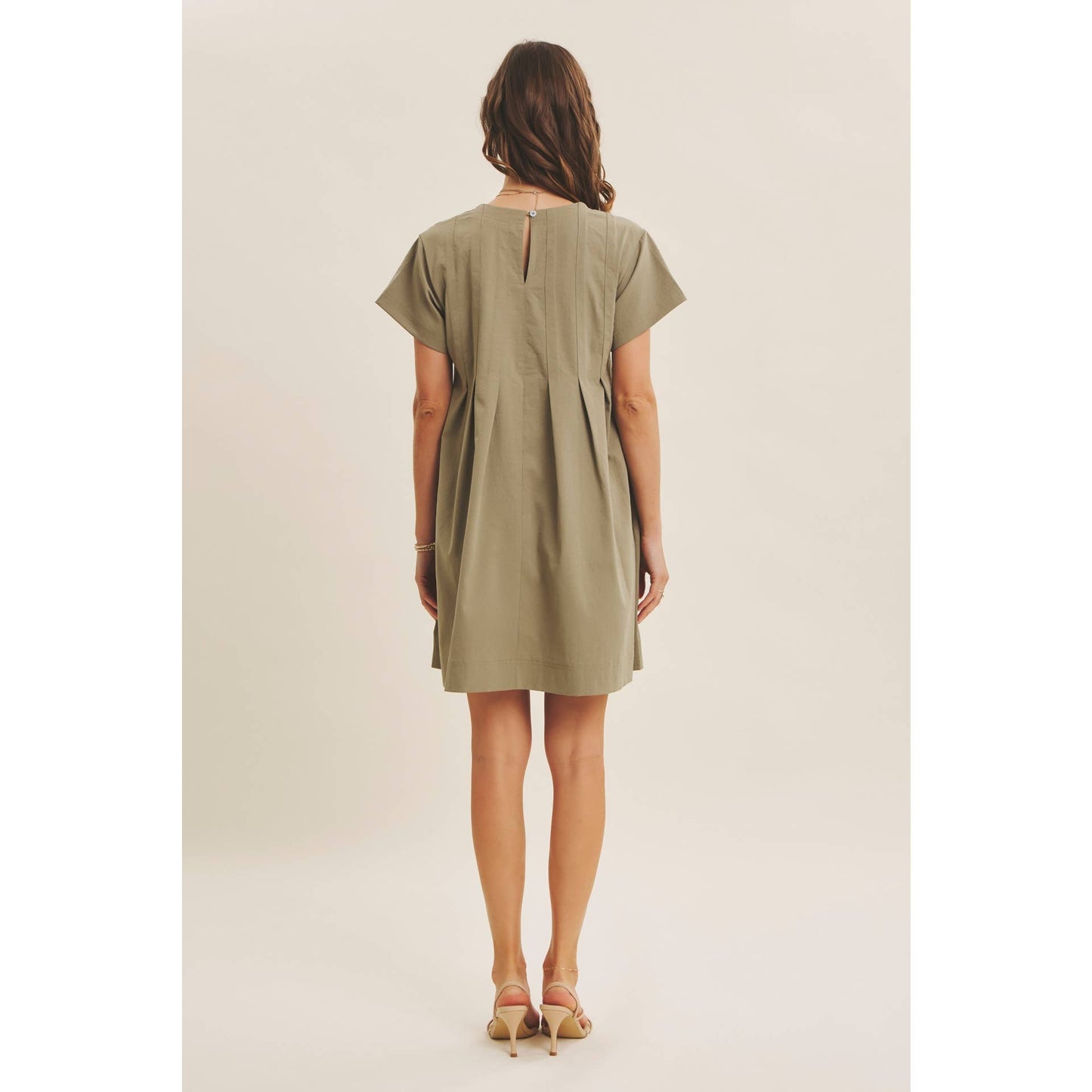 Easygoing Pleated Detail Mini Dress with Pockets: Olive