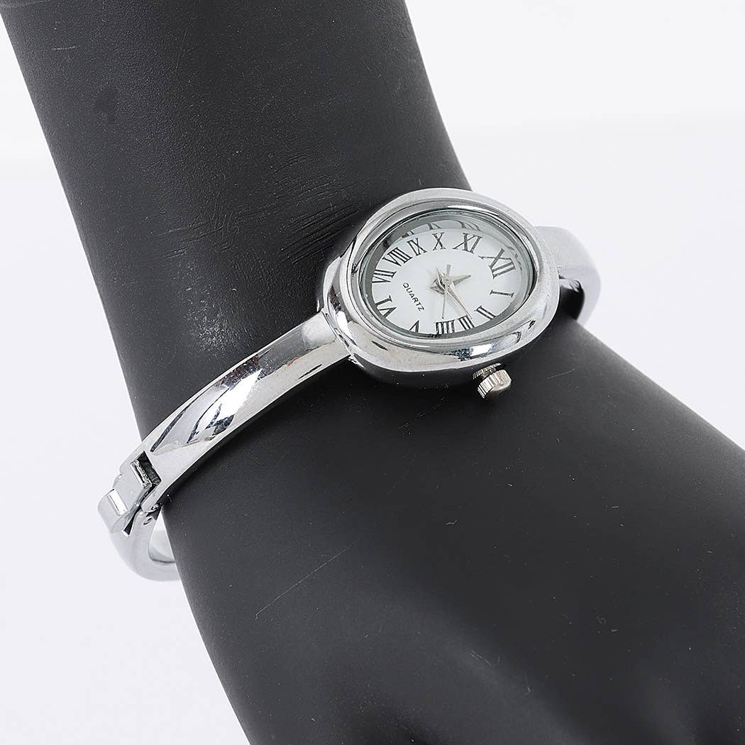 Elowen Oval Roman Numeral Bangle Watch: Silver