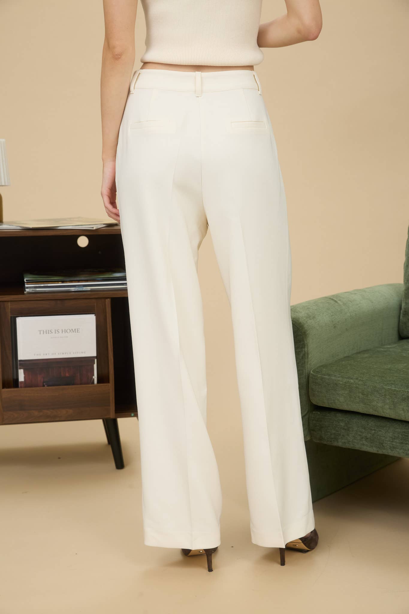 Eden High Waist Pleated Wide Leg Pants: Ivory
