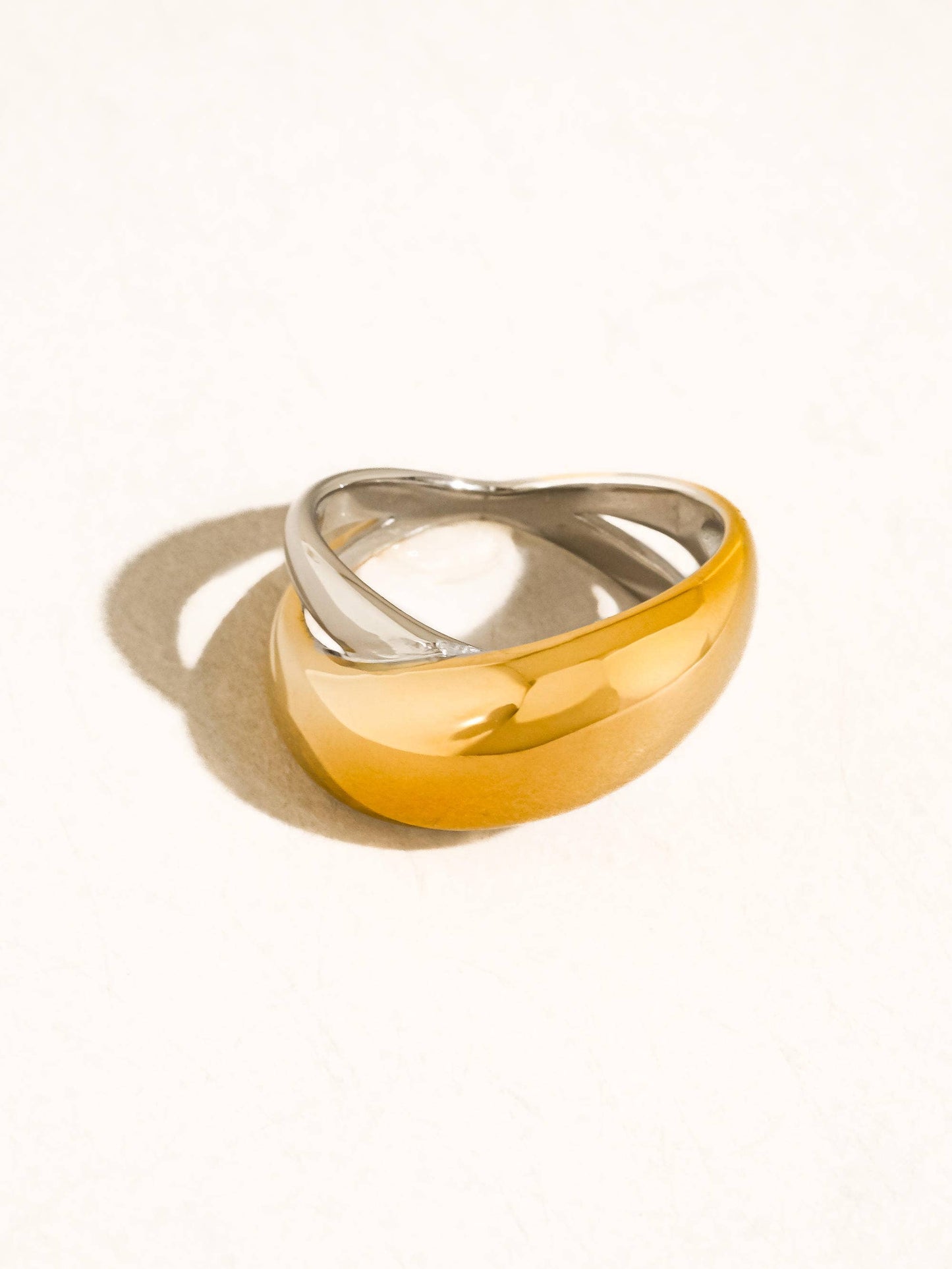 Almare 18K Gold Non-Tarnish Two Tone Dome Band Ring: Multi-Colored