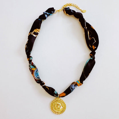 Luxe Print Lion Medallion Pendant Scarf Necklace: Black