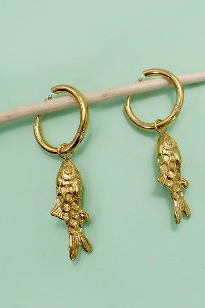 18K STAINLESS STEEL TARNISH FREE FISH EARRINGS: GOLD