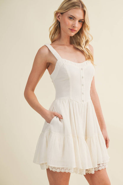 Button Corset Tiered Lace Hem Dress
: VANILLA