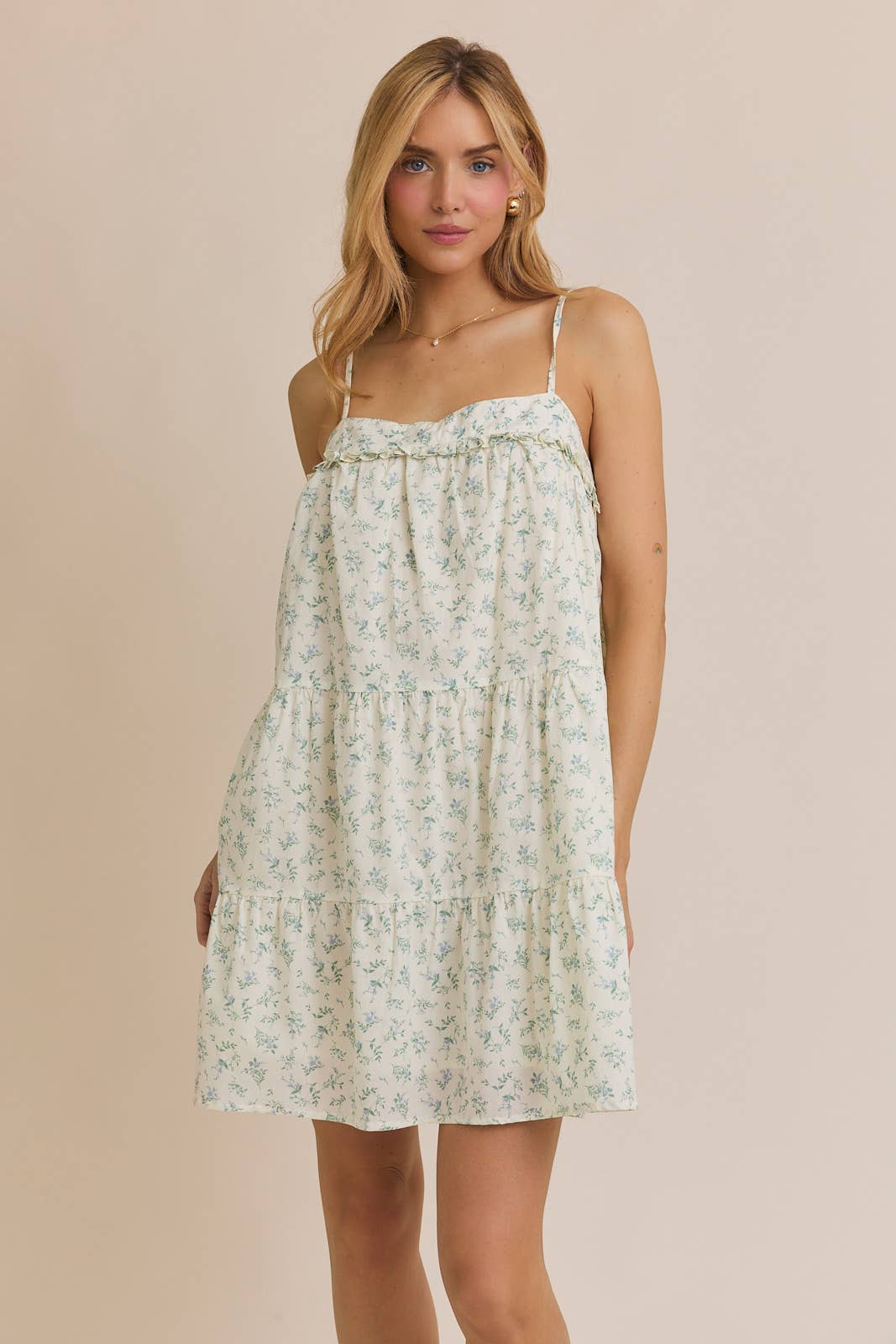 Breeze Sleeveless Tiered Mini Dress: Cream Blue Floral