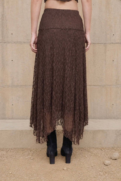LACE HANDKERCHIEF MIDI SKIRT: CREAM