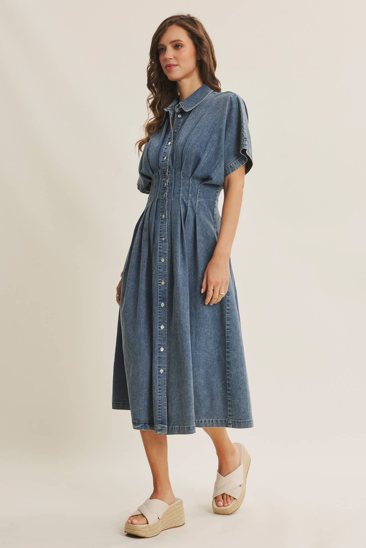 Caroline Stretchy Mineral-Washed Button-Down Pleated Denim Midi Dress: Light Wash