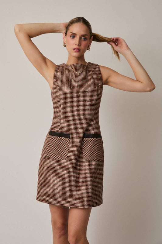 Hearth Houndstooth Mini Dress: Taupe