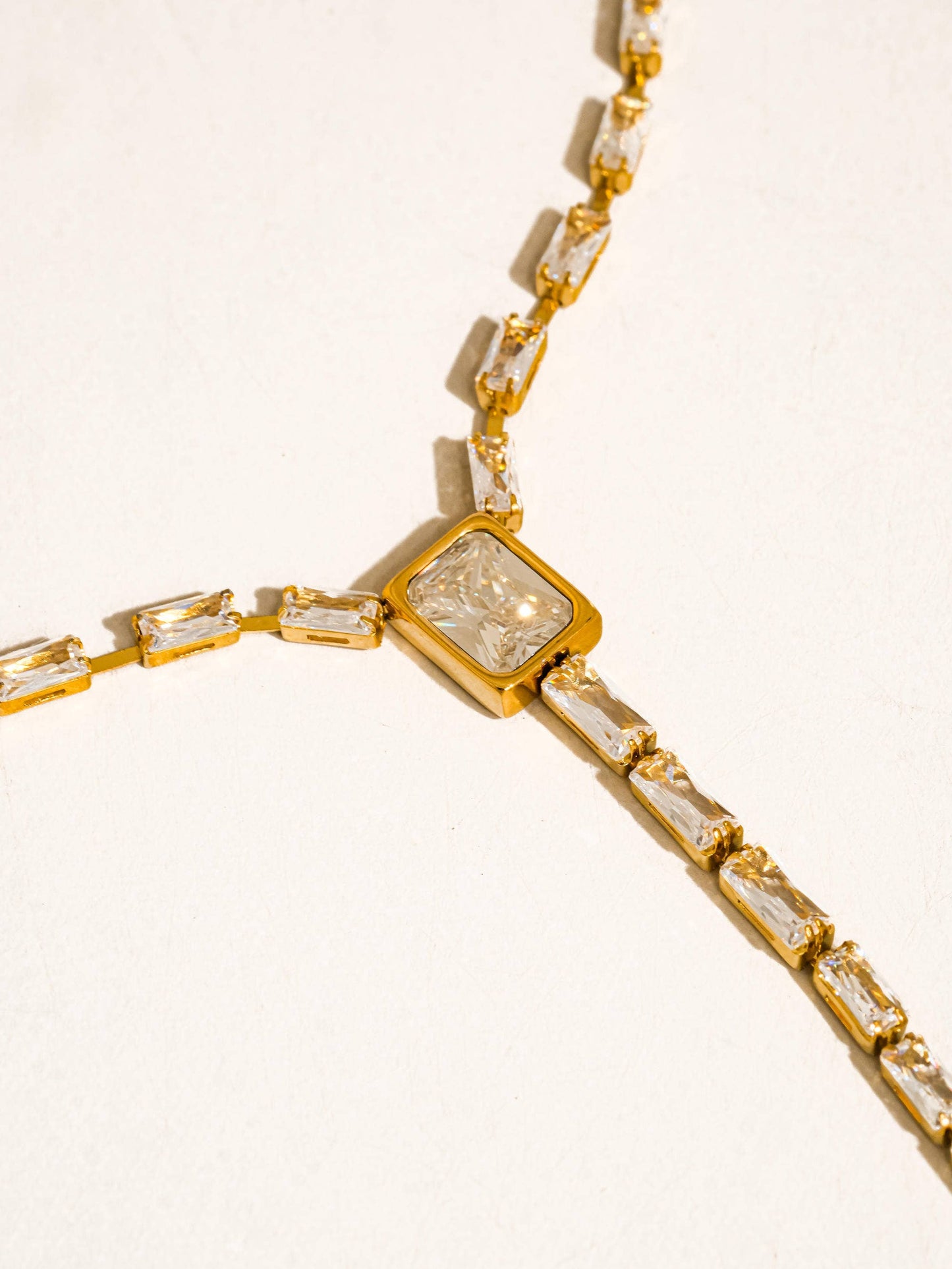 Cieline 18K Gold Non-Tarnish CZ Lariat Necklace: Yellow Gold