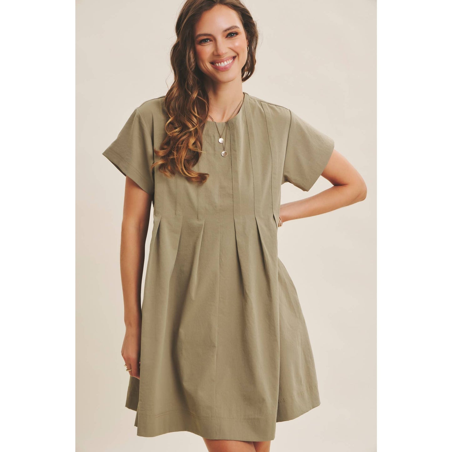 Easygoing Pleated Detail Mini Dress with Pockets: Olive
