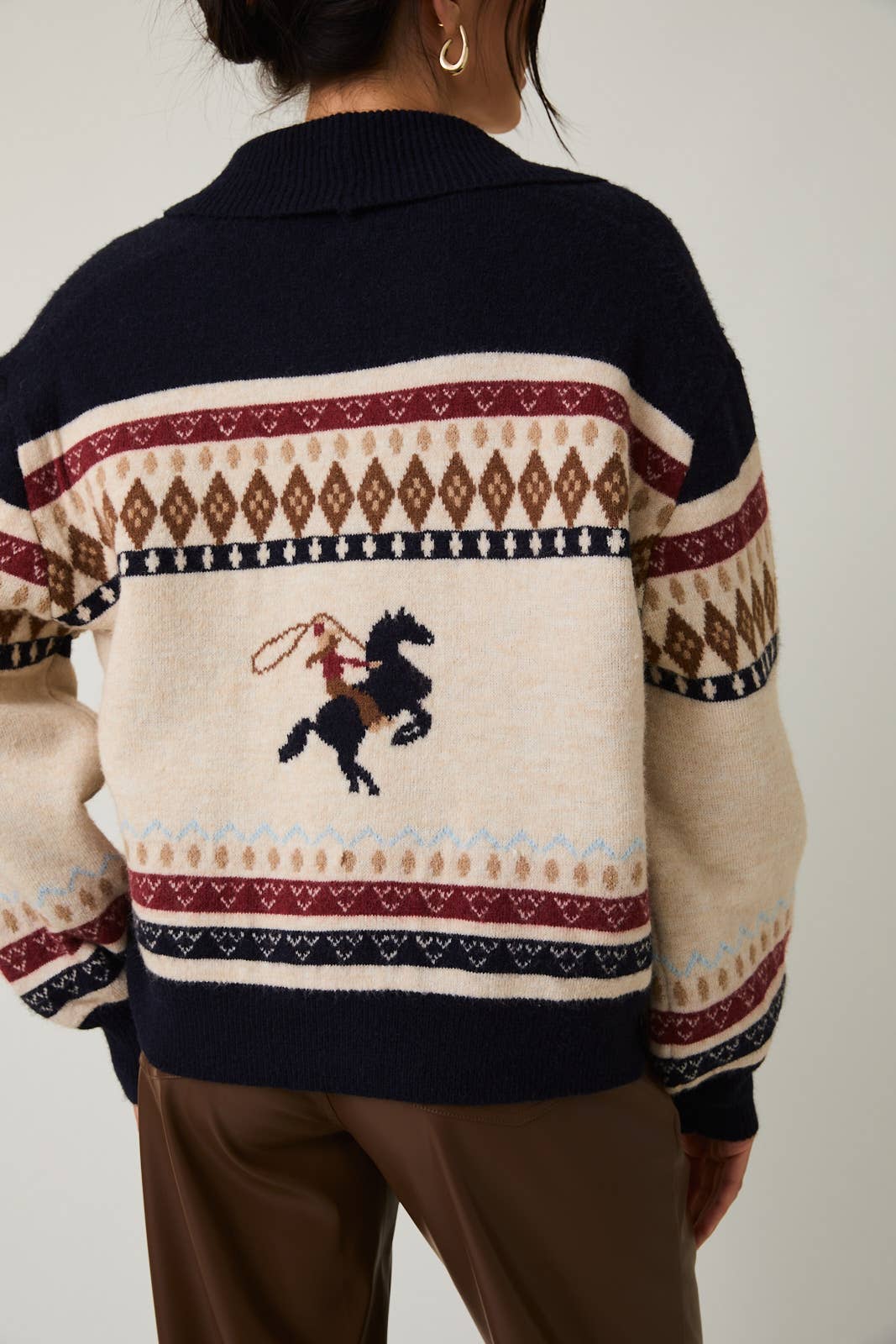 Gallop Horse Motif Button Up Oversized Sweater Cardigan: Cream