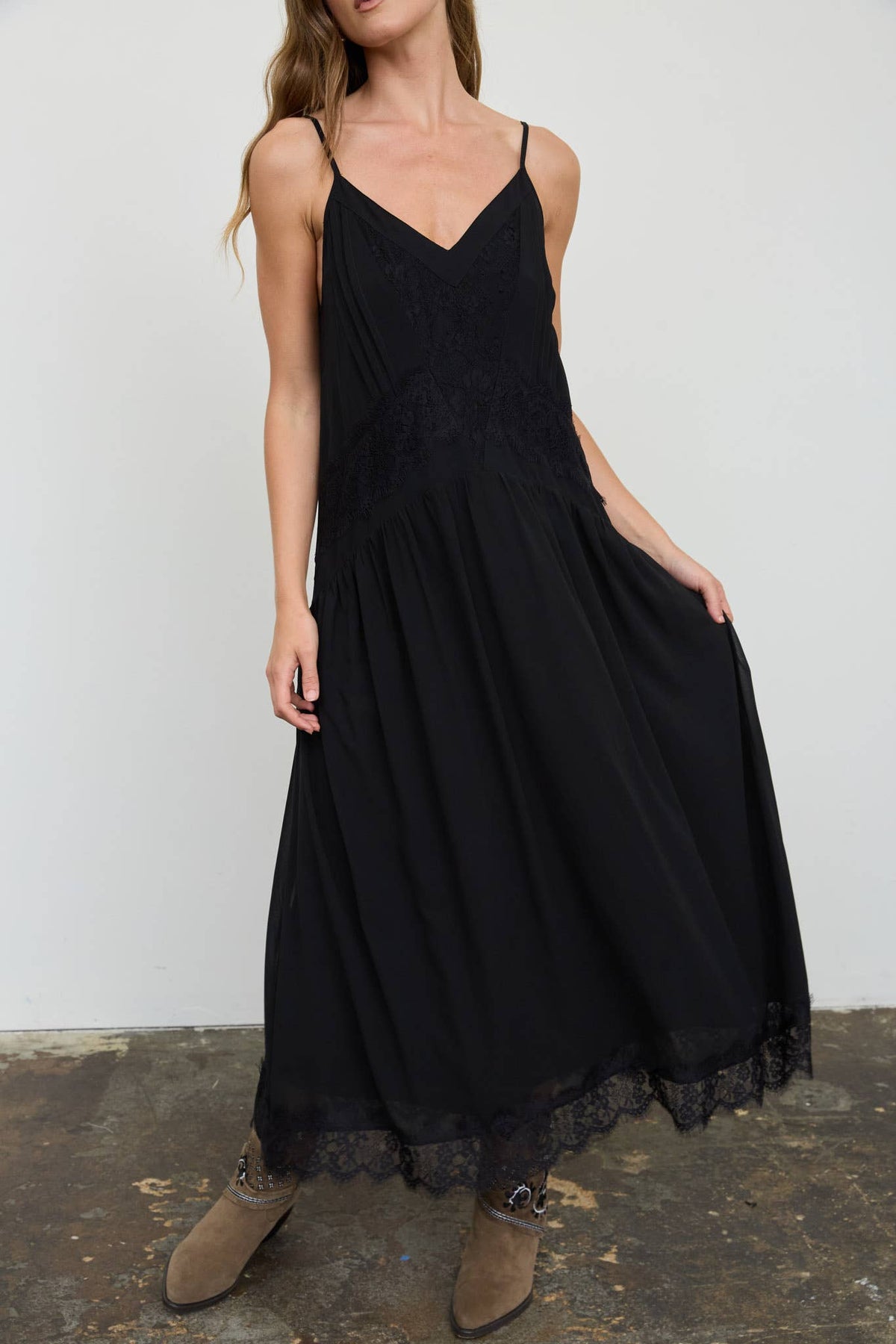 Elise V-Neck Lace-Trim Drop Waist Midi Dress: Black