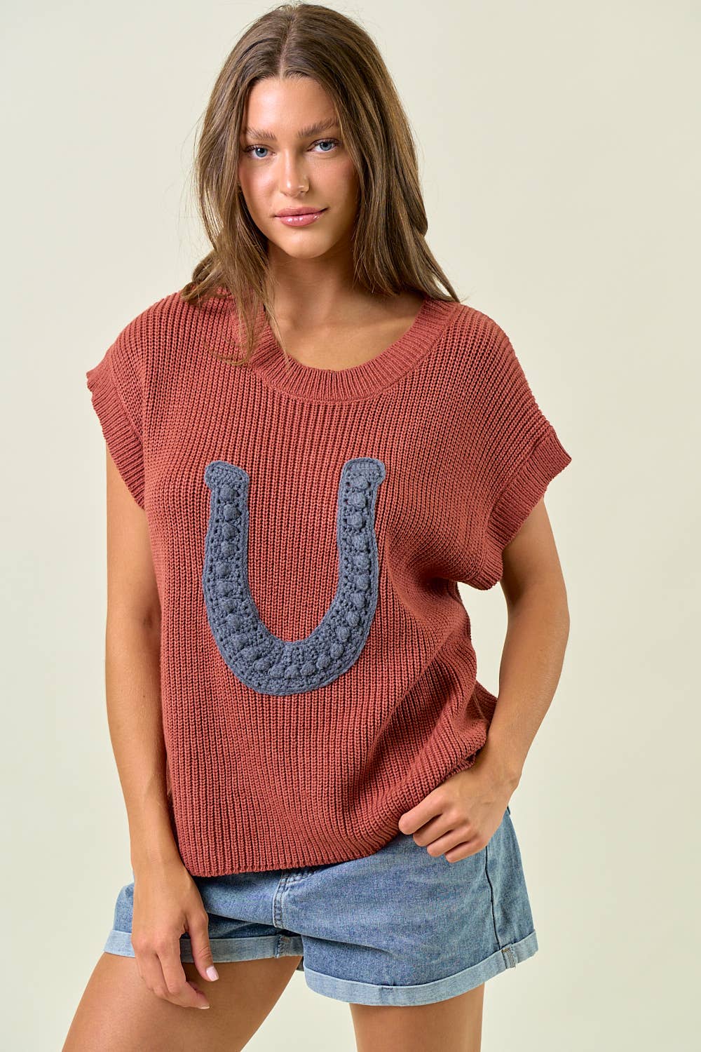 Horseshoe Ribbed Sweater Vest: Terra Cotta
