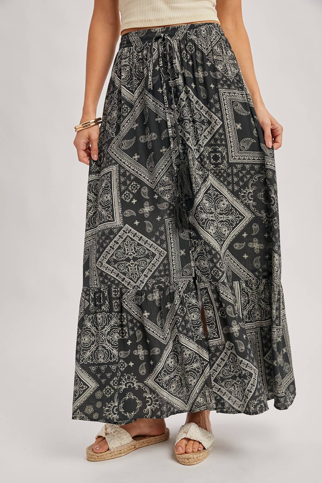 BOHO PRINT TIERED BUTTON DOWN FRONT MAXI SKIRT: ASH