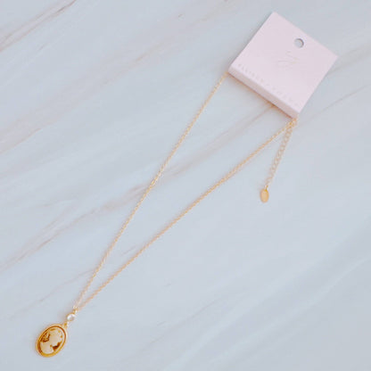 Classic Gold Chain Cameo Necklace