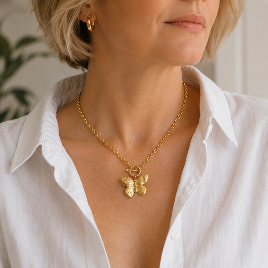 Odette Vintage Butterfly Solo Toggle Necklace