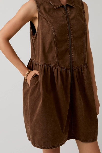 Hope Sleeveless Zip Up Twill Mini Dress: Brown