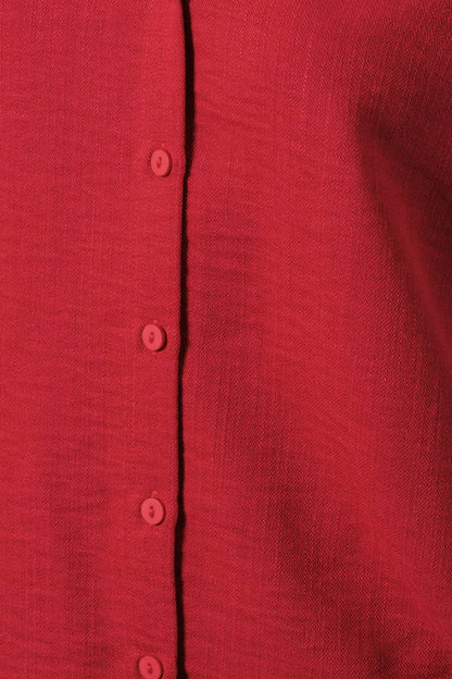 Poppy Wide Shoulder Sleeveless Button Down Top: Red