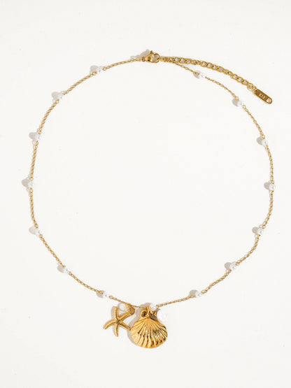 Capella 18K Gold Seashell & Sea Star Pearl Necklace: Yellow Gold / Necklace