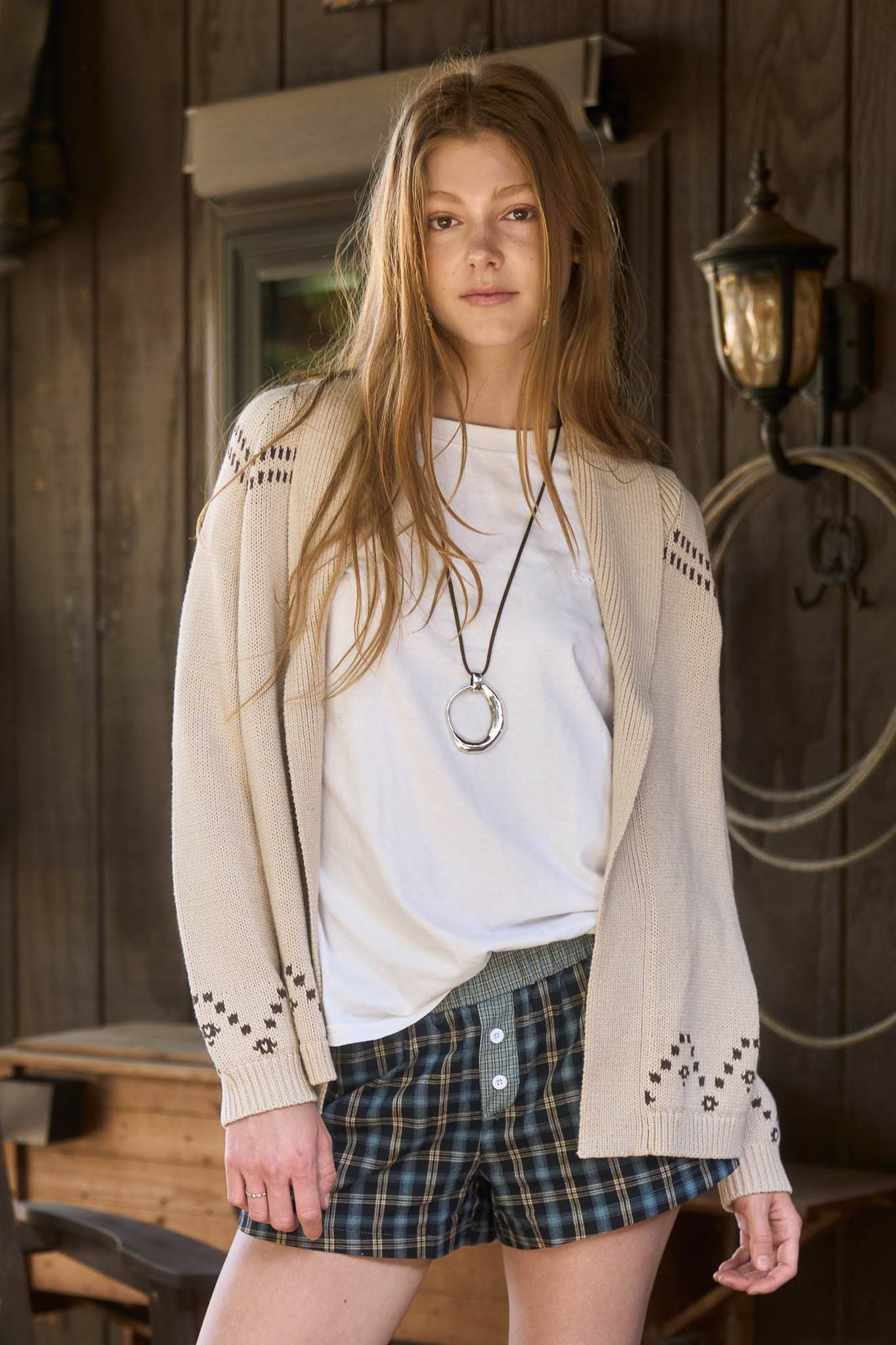 Wild Mane Horse Jacquard Shawl Knit Cardigan: Ivory