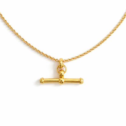 Golden T-Bar Chain Necklace – Sleek Minimal Statement