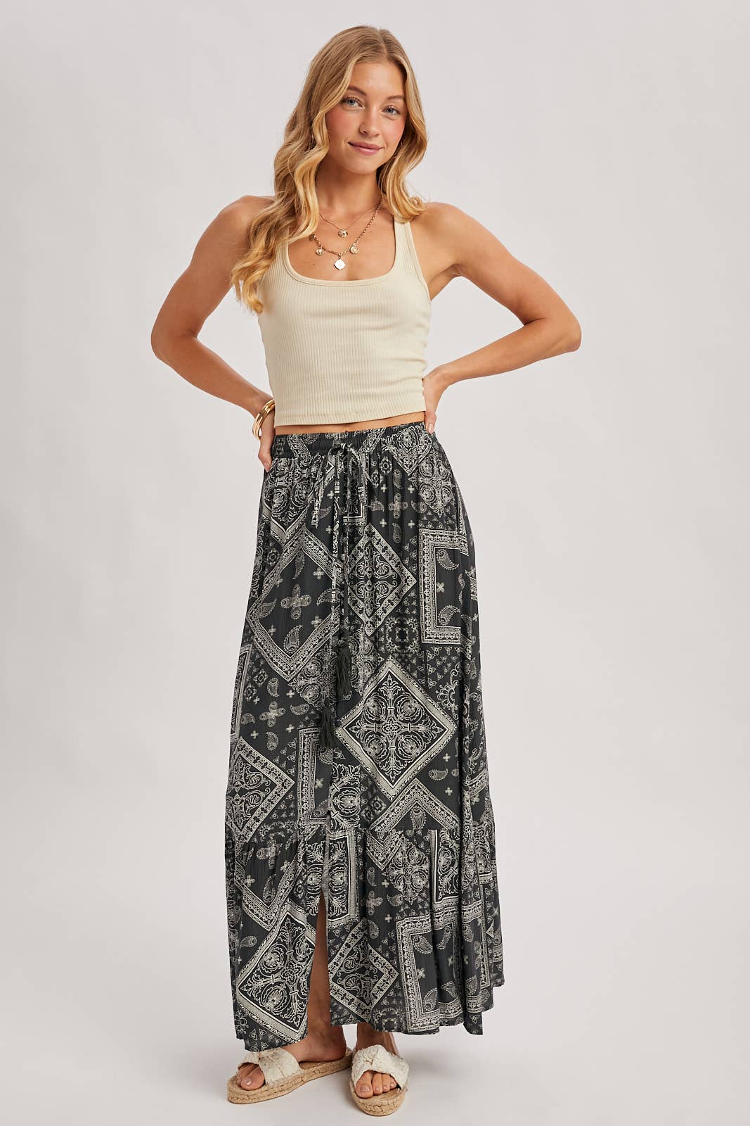 BOHO PRINT TIERED BUTTON DOWN FRONT MAXI SKIRT: ASH