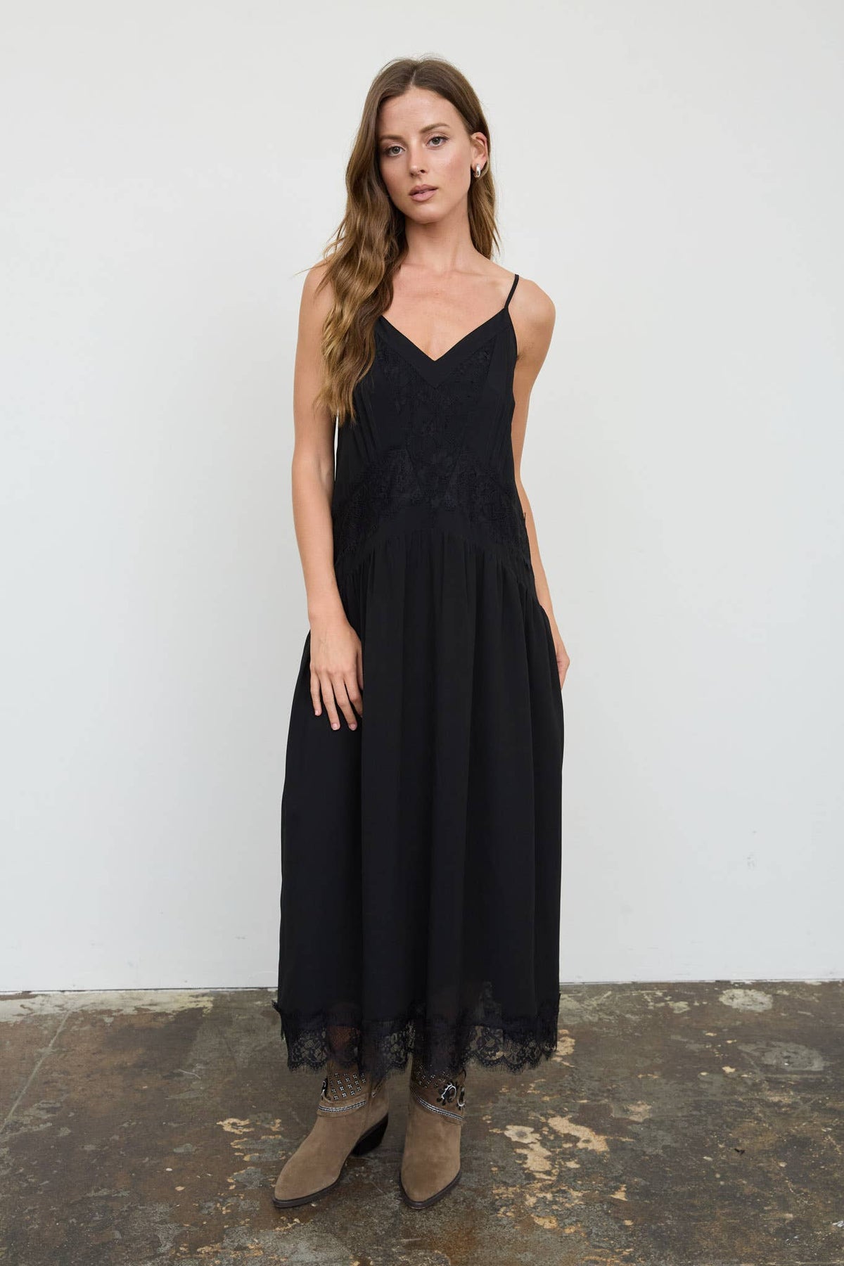 Elise V-Neck Lace-Trim Drop Waist Midi Dress: Black