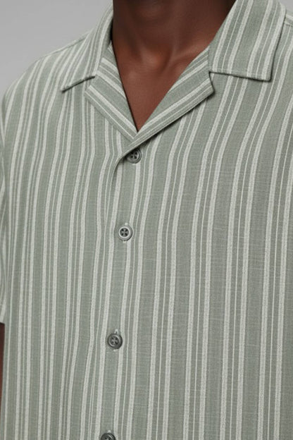 Camp Collar Shirt / Cuban Collar Shirt / Cabana Shirt: HB-88/02 / XL