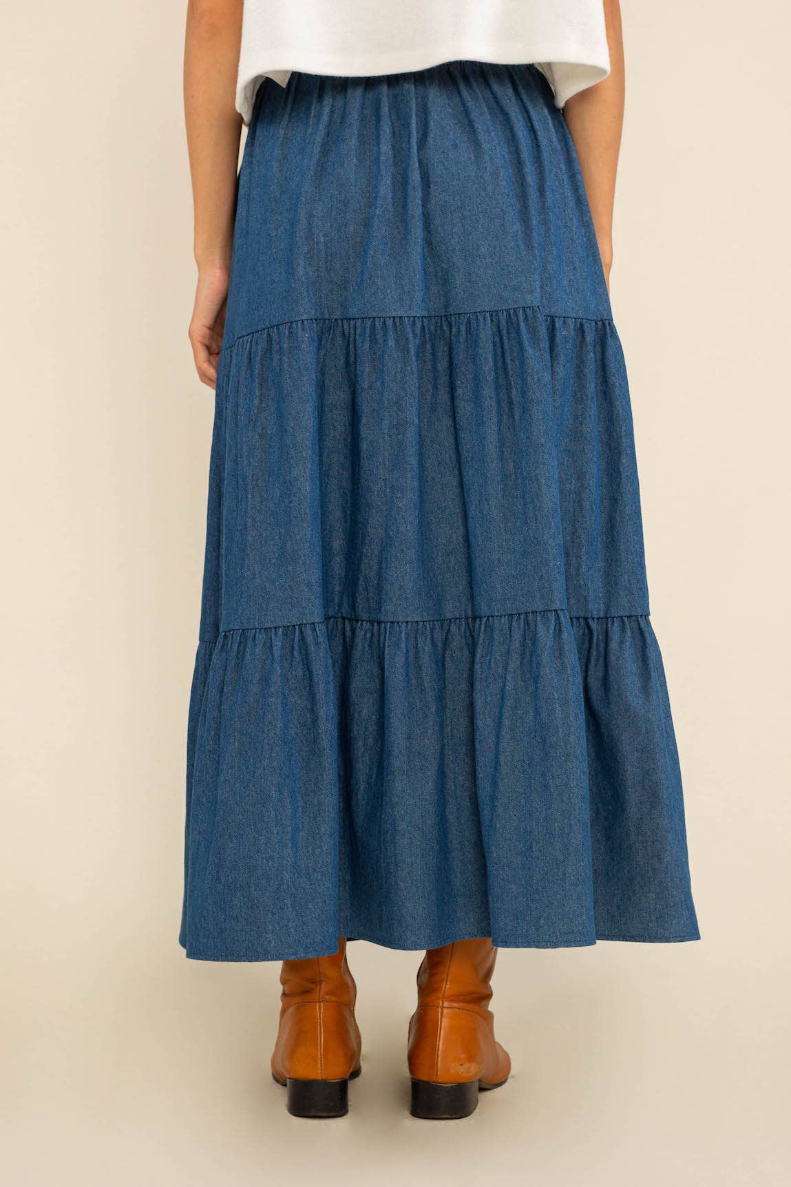 Stan Cotton Skirt: Medium Wash