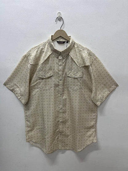 Current Short-Sleeve Fishing Shirt: Sand