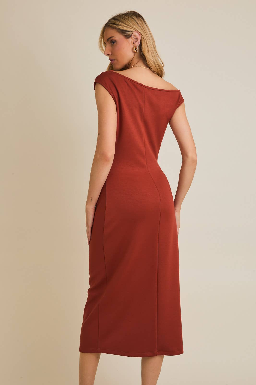 Ophelia One Shoulder Sleeveless Midi Dress: Rust