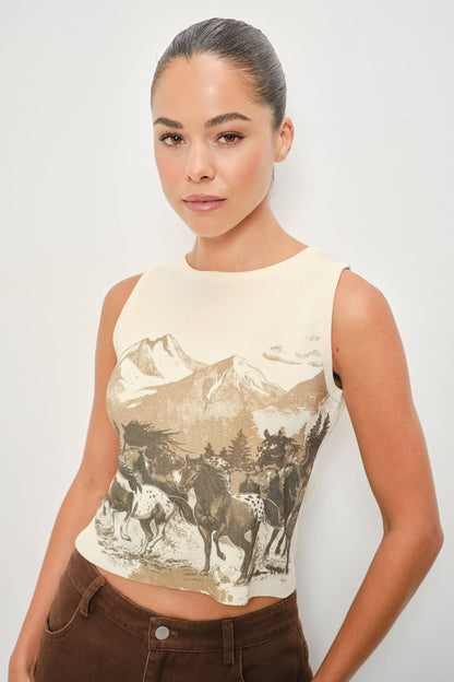 UMA HORSE GRAPHIC KNIT SWEATER TOP: Beige-Brown