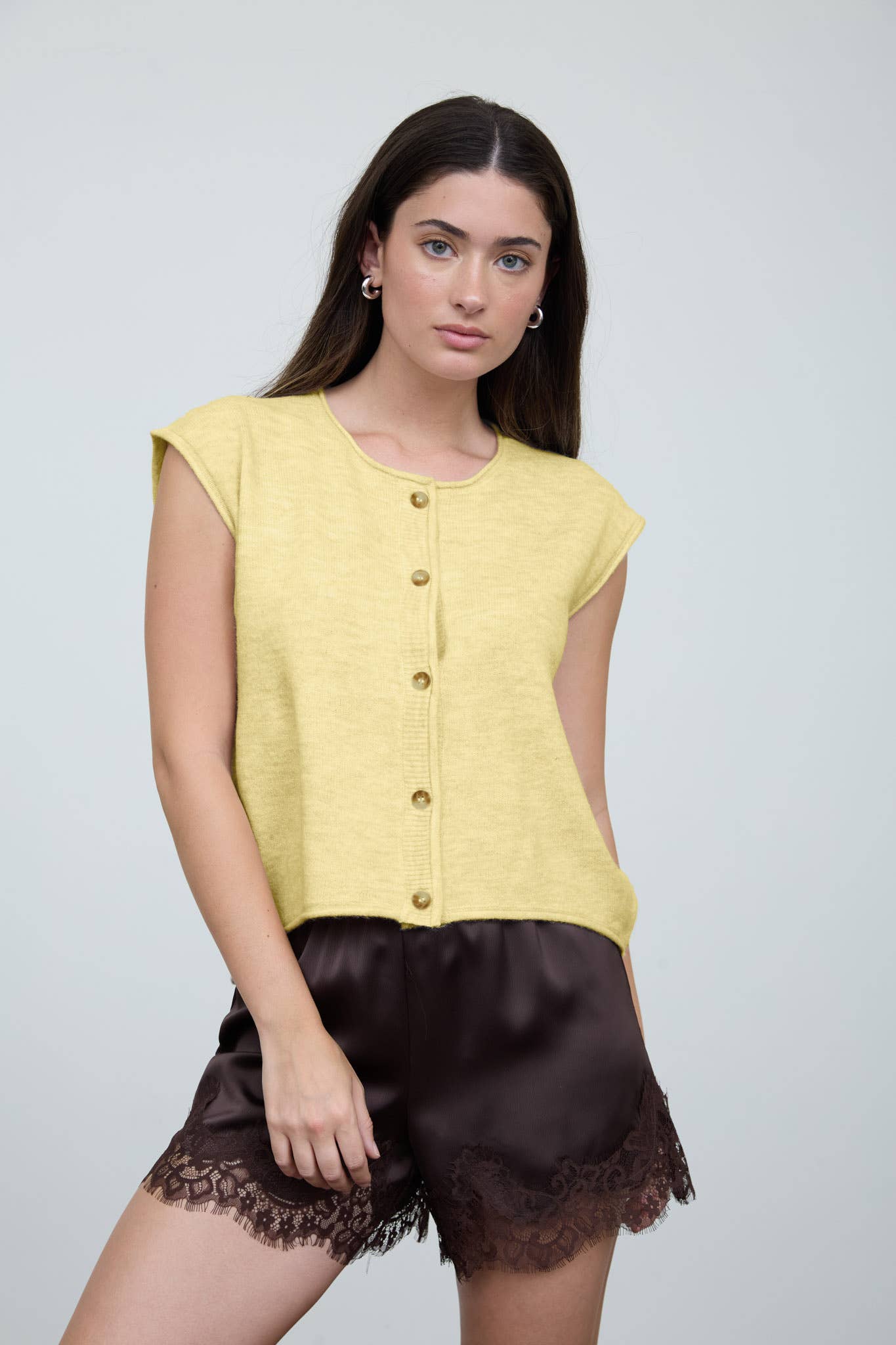 Veda Round Neck Short Sleeve Rolled Edge Knit Vest: Butter Yellow