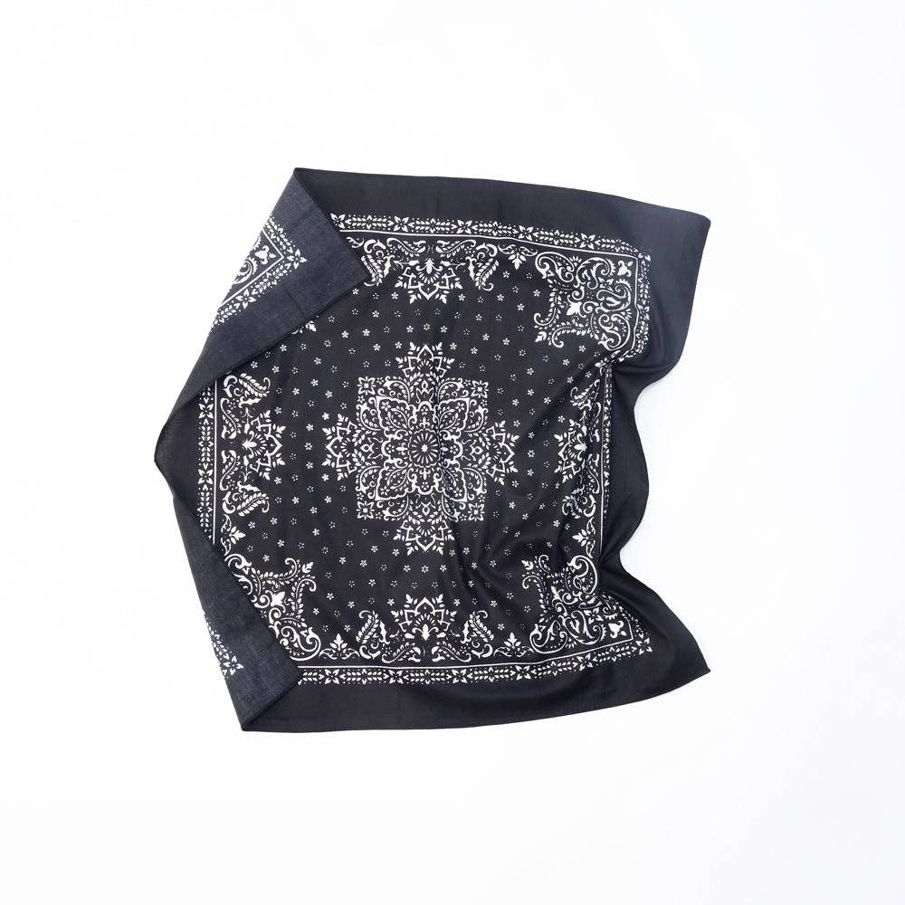 Rider's Moon Bandana in Ranch Black: Black / SINGLE