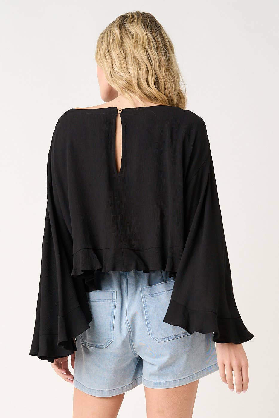 Sundance Flowy Butterfly Sleeve Ruffle Top: Black