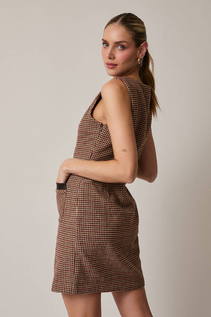 Hearth Houndstooth Mini Dress: Taupe