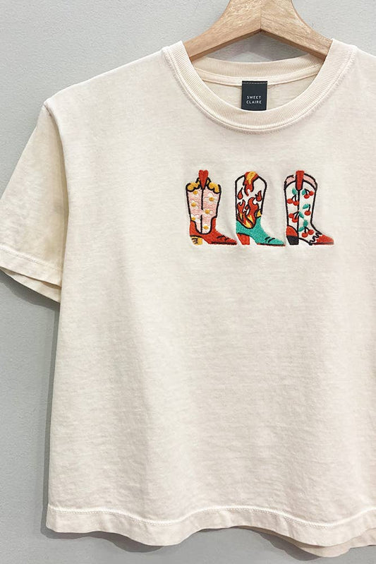Embroidered Western Boots Tee: NATURAL / CROPPED