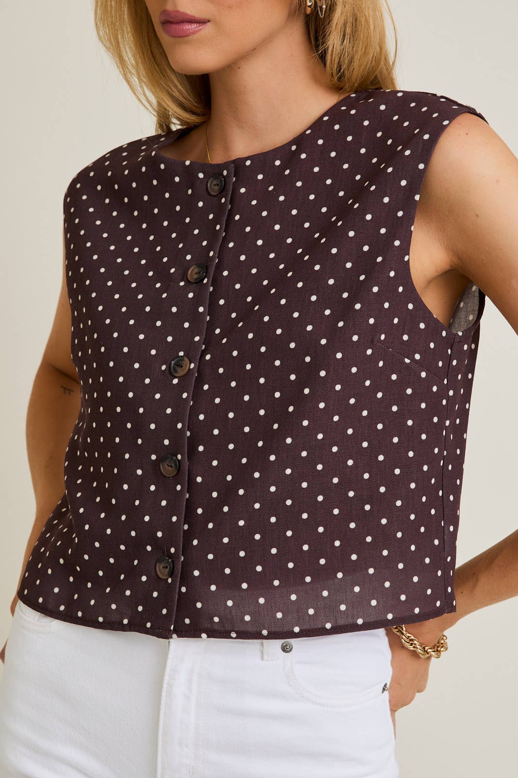 Rowan Round Neck Sleeveless Button Up Dot Top: Brown-ivory Polka Dot