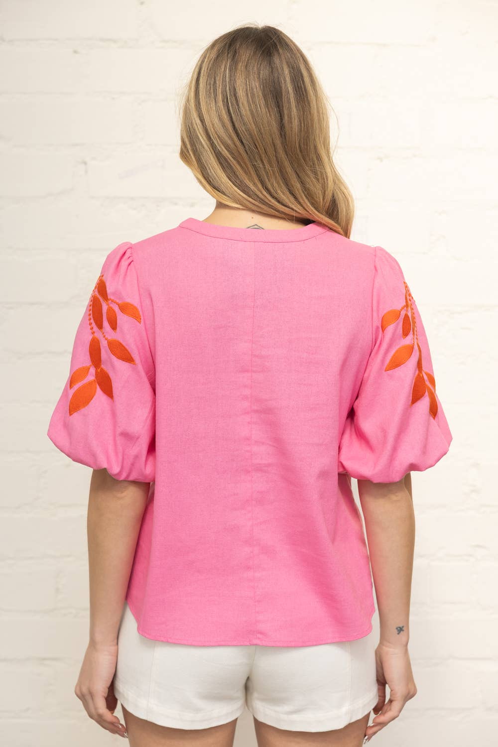 Posie Floral Embroidered Bubble Sleeve V-Neck Top: Pink