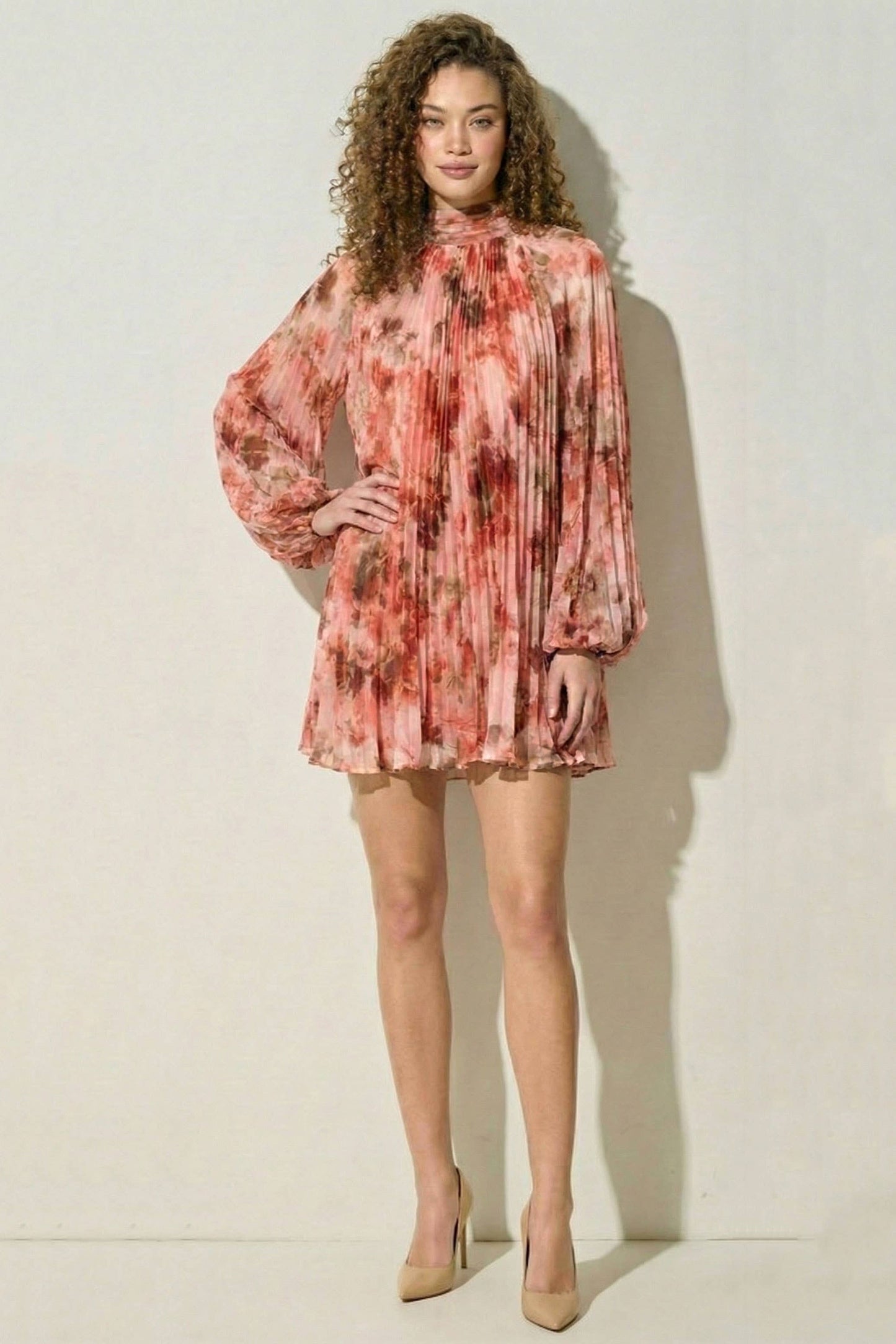 Renee Floral Pleated Chiffon Mini Dress: PINK COMBO
