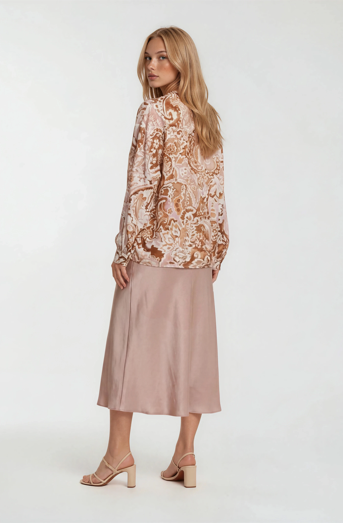 Rosalie Watercolor Printed Long Sleeve Top: Camel Pink
