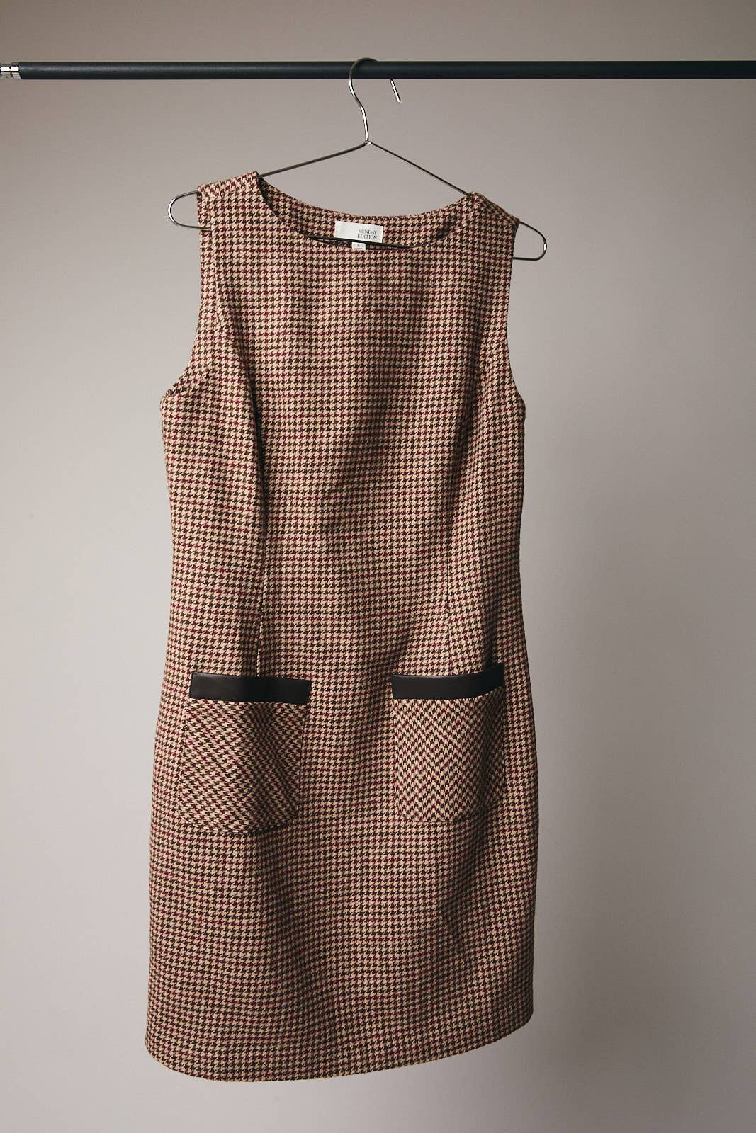 Hearth Houndstooth Mini Dress: Taupe